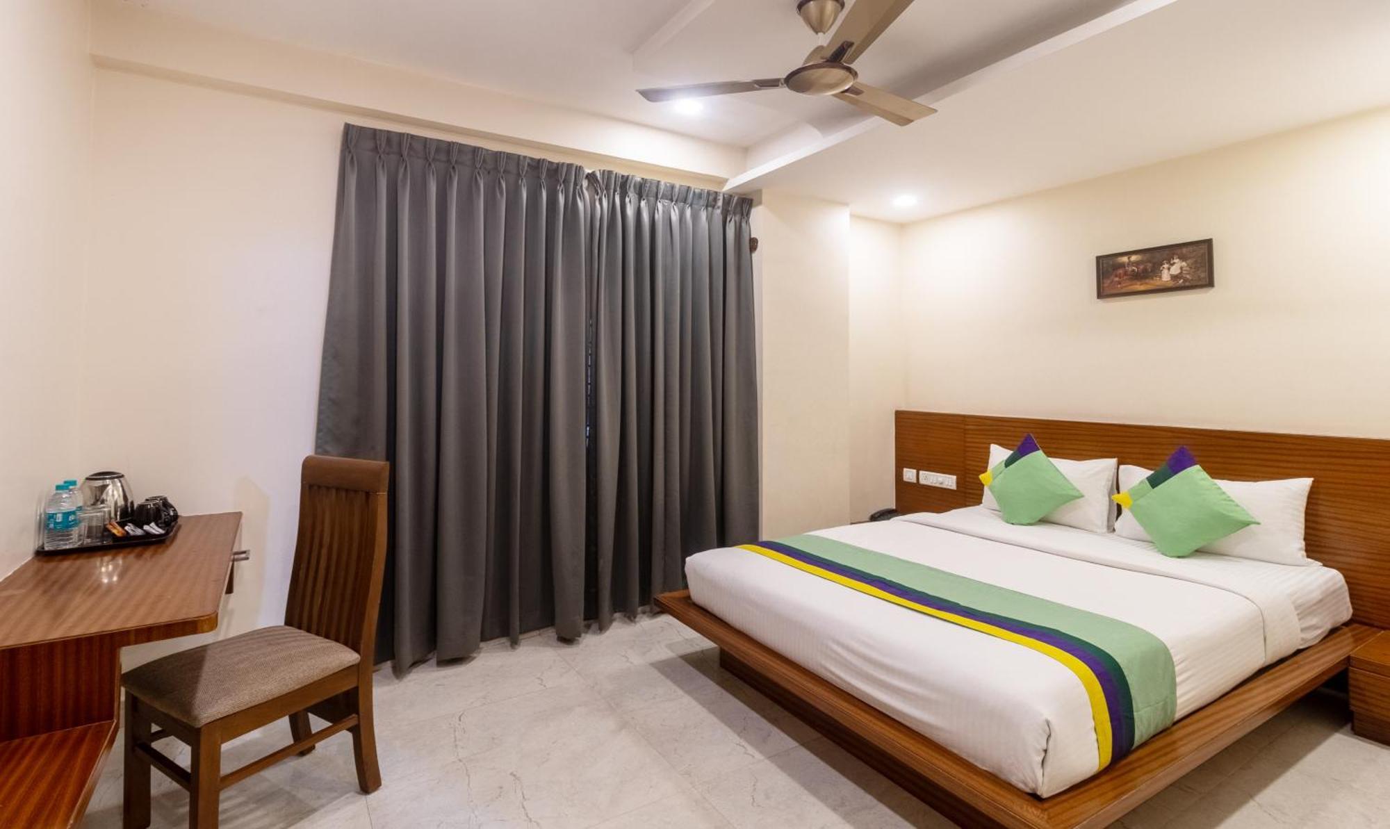העיר בנגלור Treebo Anjani Fortune Suites מראה חיצוני תמונה