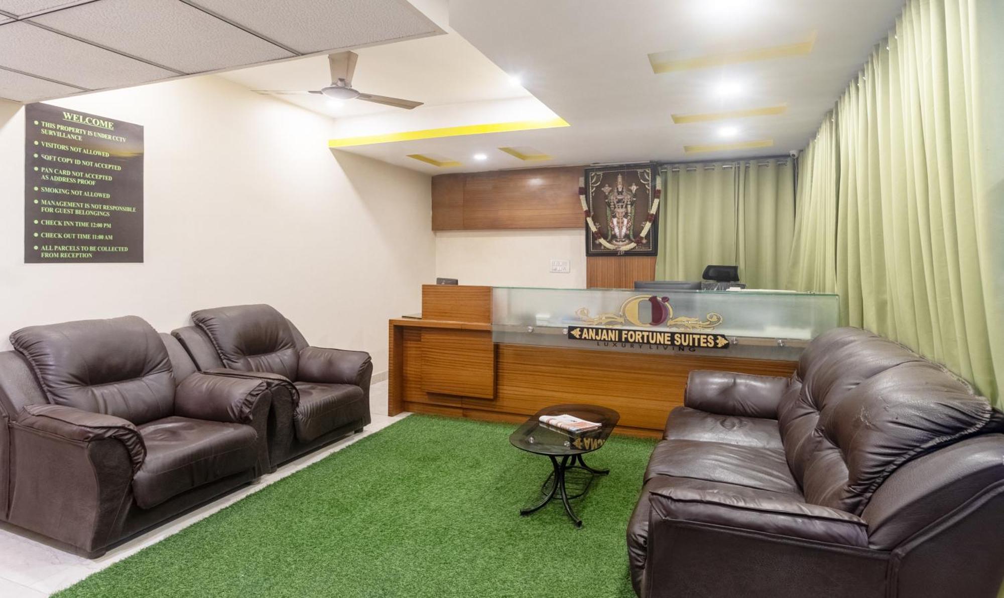 העיר בנגלור Treebo Anjani Fortune Suites מראה חיצוני תמונה